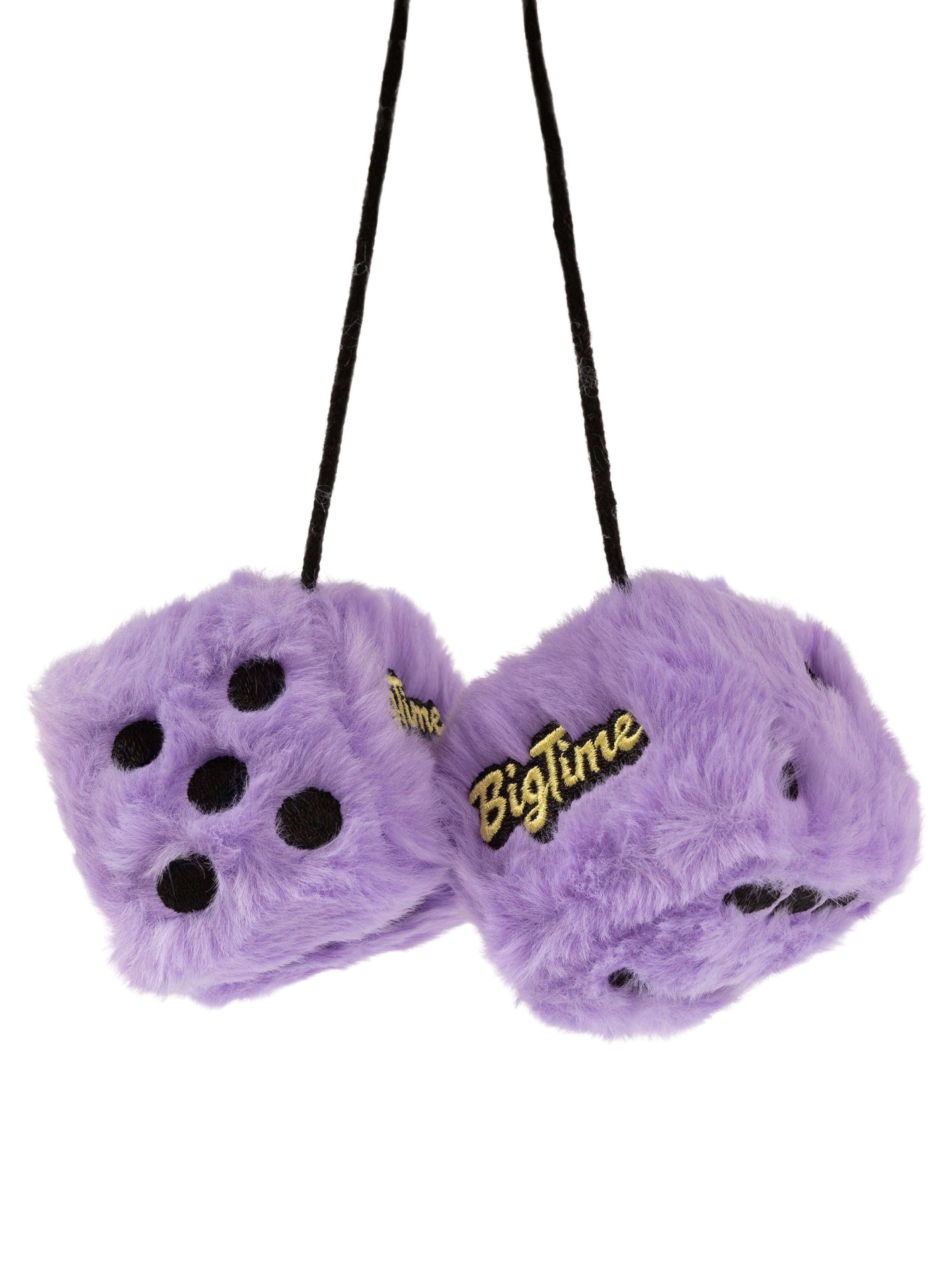 FUZZY HANGING DICE